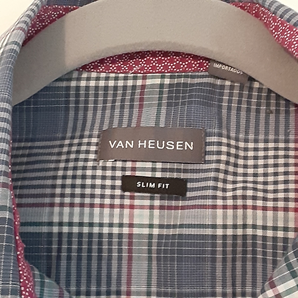 Van Heusen Blue Shirt Size Small 14-14 1/2 - Picture 2 of 2